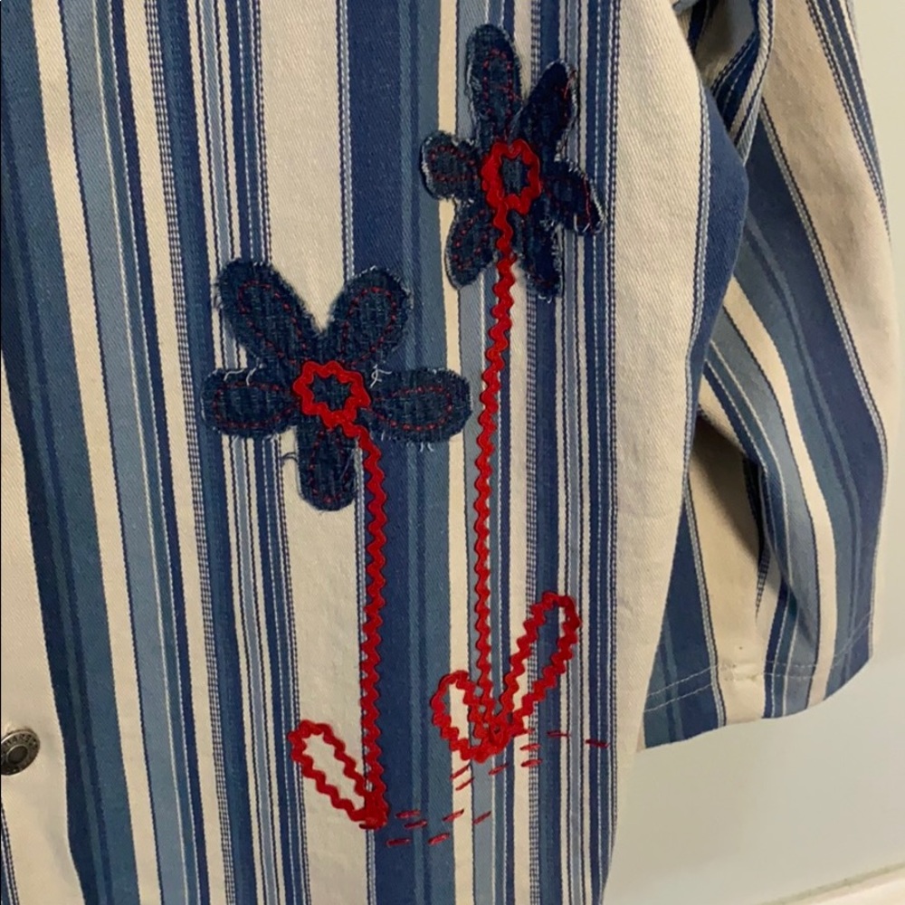 Jacket - Picture 2 of 3